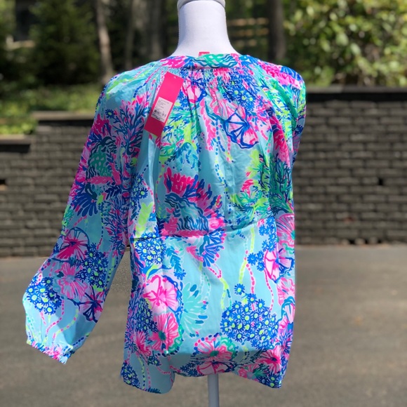 NWT Lilly Pulitzer Blouse - Picture 3 of 3